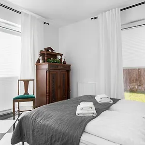 Comfy - Stare Z Ogrodem Apartament