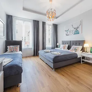 Aparthotel Six Suites, Old Town, Danzica